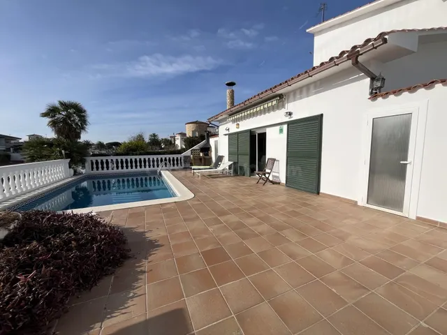 CASA CON AMARRE DE 13.5 M LISTA PARA ENTRAR - foto 5