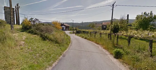 Nave industrial 538m² en venta - Cuntis