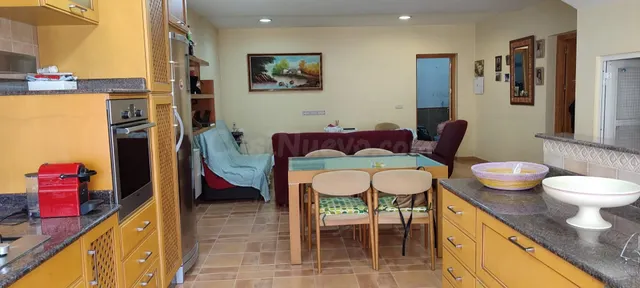CASA FAMILIAR EN MACAEL ( ALMERÍA ) DE 4 habitaciones Y GARA - foto 4