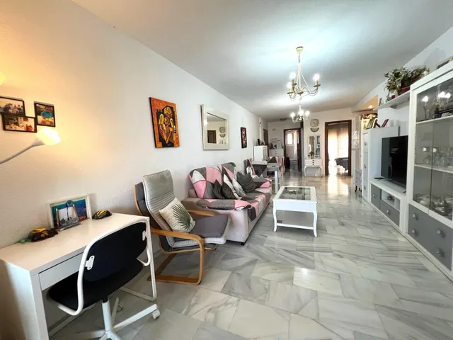 LUMINOSO APARTAMENTO EN LOS PACOS - TORREBLANCA - foto 4