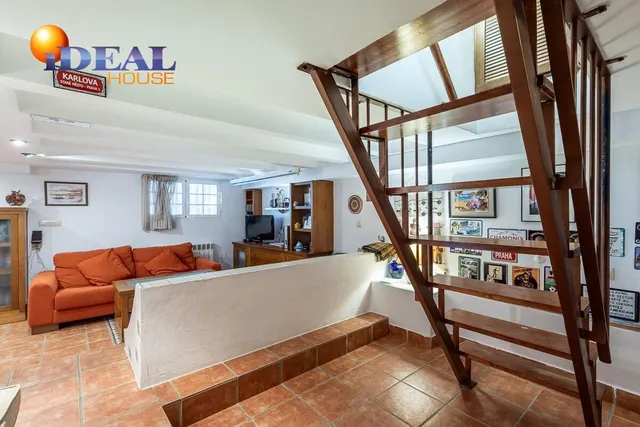 CASA PAREADA EN LA ZUBIA CON PISCINA, ZONA DE BARBACOA Y JARDÍN — 41