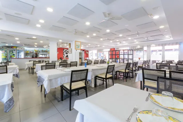 Oportunidad de Inversión: Restaurante en Playa de Gandia — 9