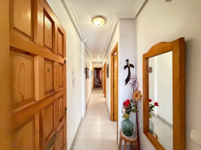 Apartamento 1 habitación 50m² en venta - Estacion de autobus - foto 2