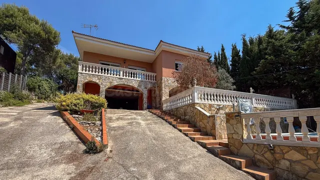 AASCL 1106 Casa-Chalet Vallirana Baix LLobregat - foto 2