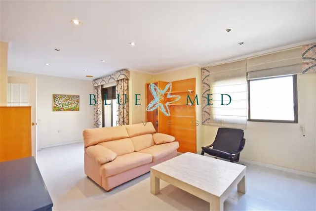 IMPRESIONANTE CASA DE 4 habitaciones CERCA DEL PASEO - foto 2