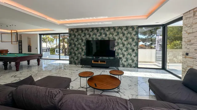 Villa 4 habitaciones 527m² en venta - Villamartin — 36