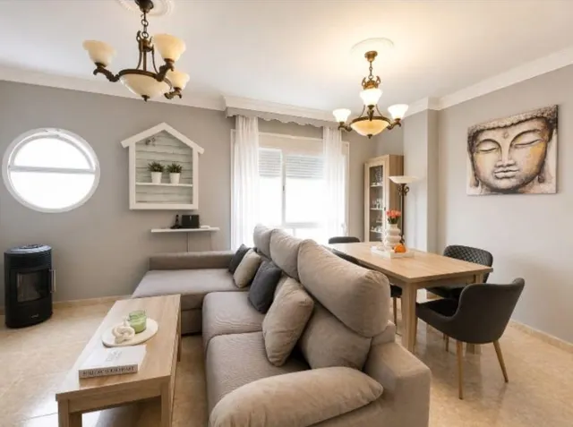 Apartamento centrico a escasos metros de la playa — 8