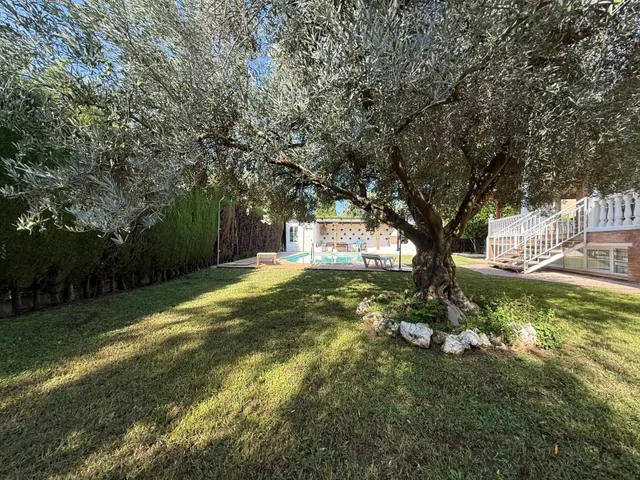 Chalet 8 habitaciones 495m² en venta - Casetas - Garrapinillos - Monzalbarba — 8