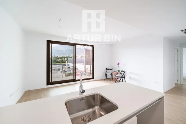 Piso 2 habitaciones 86m² en venta - Casco urbano — 3