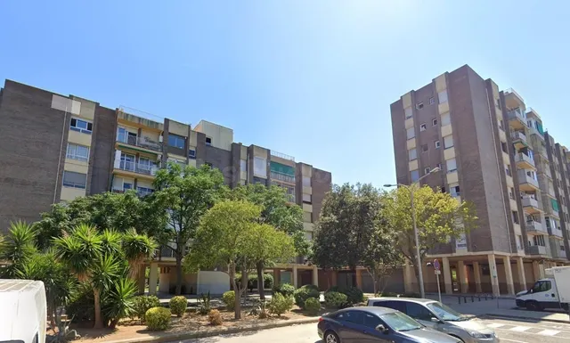 OPORTUNIDAD DE INVERSIÓN – CESIÓN DE REMATE Piso en Viladeca - foto 3