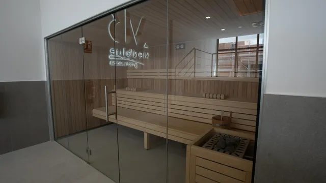 Apartamento de 3 dormitorios a estrenar, totalmente amueblado y con vistas al mar en MedBlue, Marbella — 19