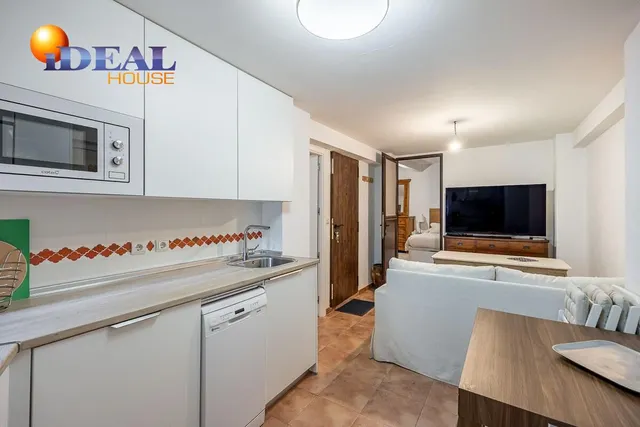 CASA SINGULAR EN ALBAICÍN JUNTO A PUERTA DE ELVIRA — 38