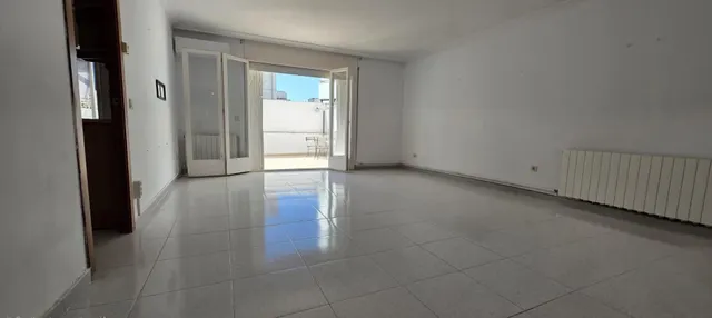 Planta baja luminosa con terraza de 35 m2 en Poble Sec, Sitges — 32