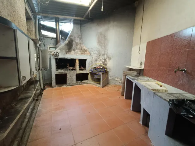 Casa con amplias vistas a la ría de Vigo ubicado en la zona alta de Teis — 14