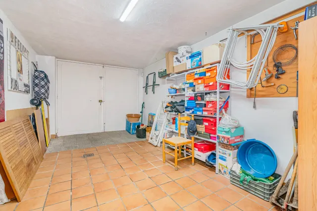 ¡AMPLIA CASA DE 4 DORMITORIOS, 3 BAÑOS Y CALEFACCIÓN CENTRAL EN LA ZUBIA! ✨ — 32