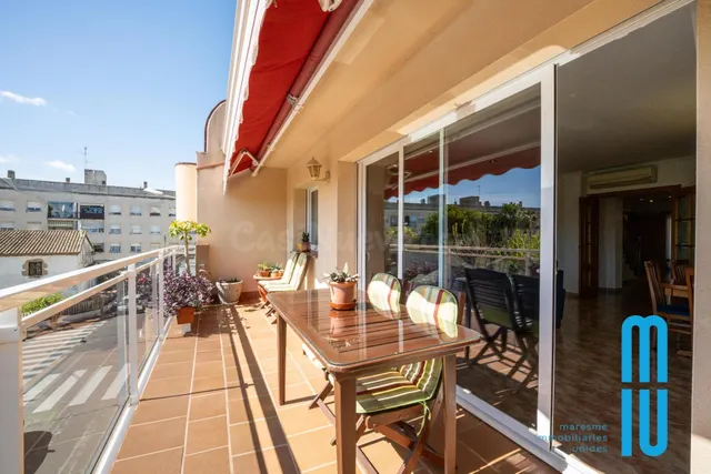 Espectacular Casa a Dos Vientos con Ascensor, Terrazas y Gra - foto 3