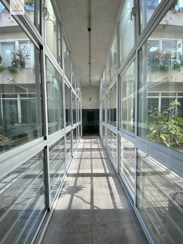 SE VENDE PLANTA DE OFICINAS en Tres Cantos (Madrid) - foto 4