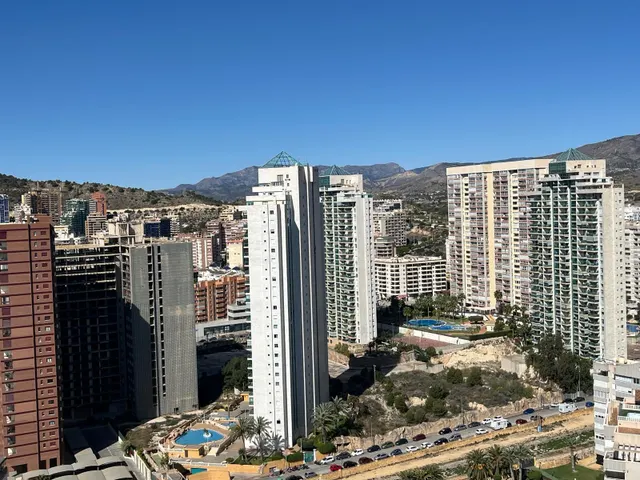 Se vende impresionante Atico de 2 dormitorios con vistas al mar con garaje y trastero — 33