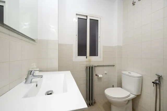 ESPECTACULAR PISO DE 4 DORMITORIOS EN PEDRO ANTONIO DE ALARCÓN 9 — 20