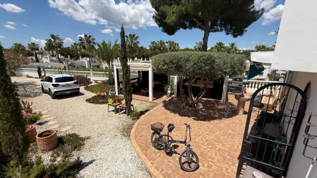 Villa 4 habitaciones 156m² en venta - Villamartín-Las Filipinas — 28