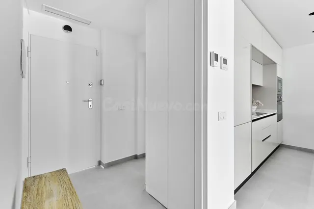Chalet Moderno con Jardín en Torrevieja - Ideal Familias — 32
