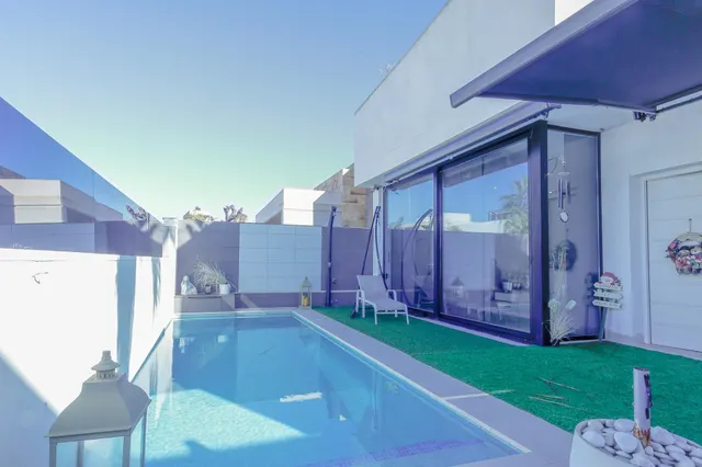 SE ALQUILA POR TEMPORADAS VILLA EN SANTIAGO DE LA RIBERA + PISCINA (SAN PEDRO DE PINATAR) — 25