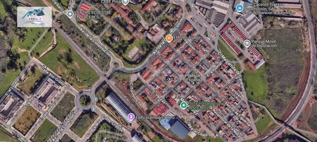 Venta de Piso + Garaje en Cáceres - foto 3