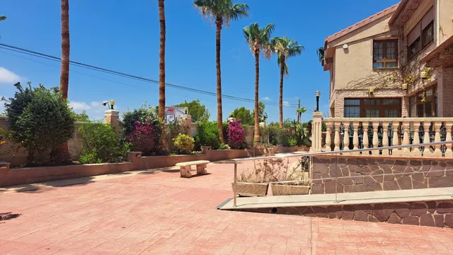 RESTAURANTE EN CABO ROIG. CON 871 M2. — 7