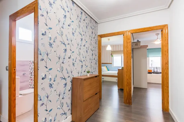 Casa con garaje de 106 m2, buhardilla y 3 plantas en el centro de molina — 12