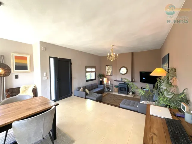 Magnifico chalet reformado con piscina privada y gran jardin en la azohia — 4