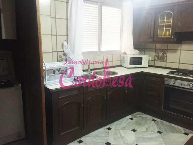 MAGNÍFICO PISO ZONA CENTRO — 3