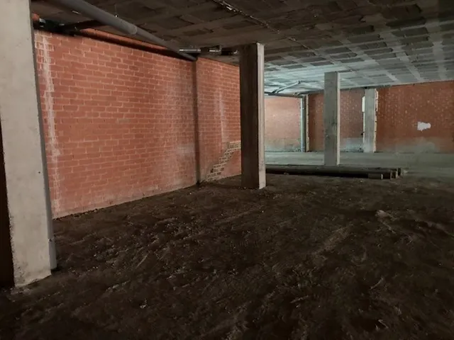 LOCAL COMERCIAL EN VENDA A IGUALADA - TERRASSA 82m2 — 9