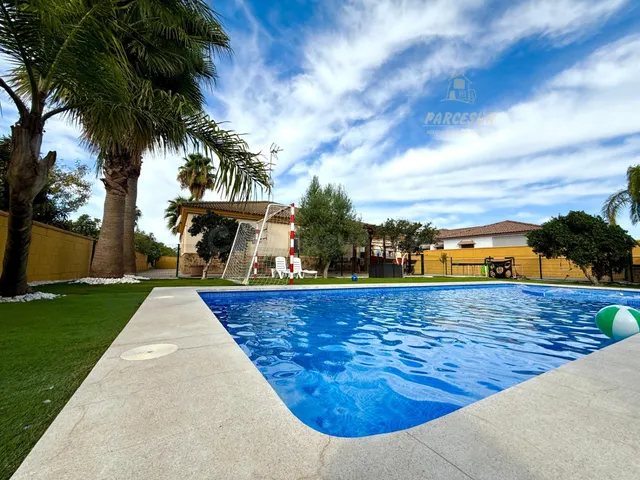 Casa de Campo en El Higuerón, Córdoba con Piscina. - foto 3
