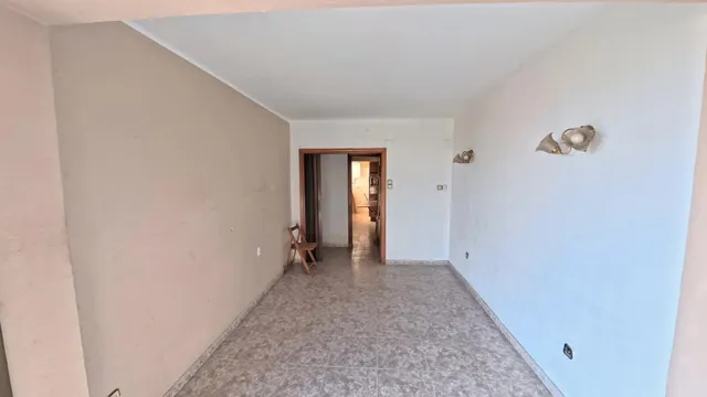 Piso en venta en la zona de Valldaura, con ascensor y balcón — 15