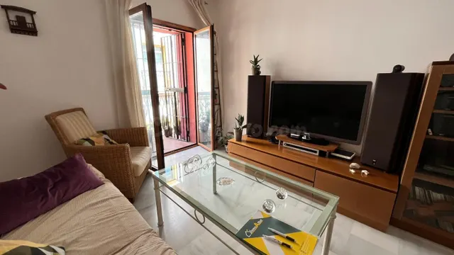VIVIENDA A LA VENTA EN PLENO CENTRO DE SEVILLA - foto 4