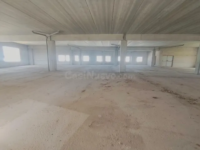 Local comercial 880m² en alquiler - Comunidad valenciana