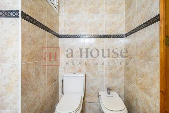 PISO LISTO PARA ENTRAR A VIVIR CON BALCON Y DOBLE ORIENTACIÓN EN LA DRETA DE L'EIXAMPLE — 23