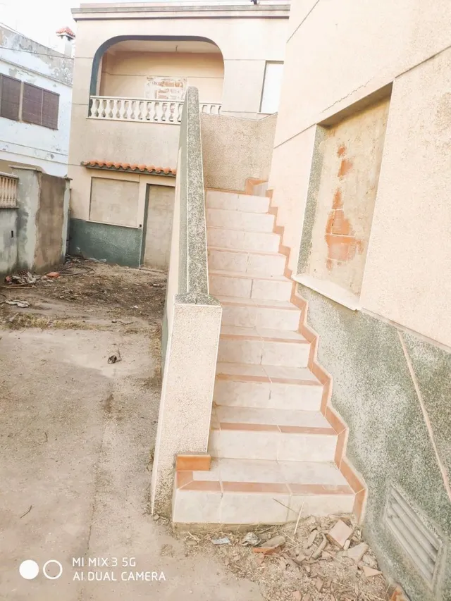 Conjunto de solares urbanos con 6 viviendas en chaflán a 4 calles – Gran oportunidad de inversión en zona costera — 2