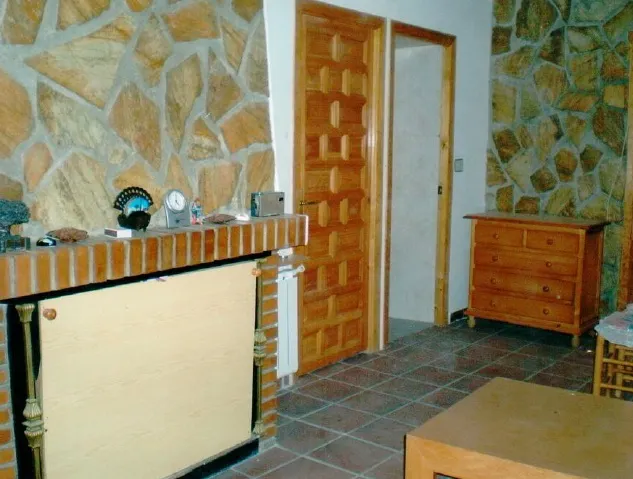 CASA EN CARCELÉN — 3