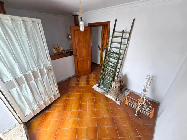 GRAN CASA DE TRES PLANTAS, 5 DORMITORIOS, TERRAZAS Y GARAJE EN CHICLANA DE LA FRONTERA — 10