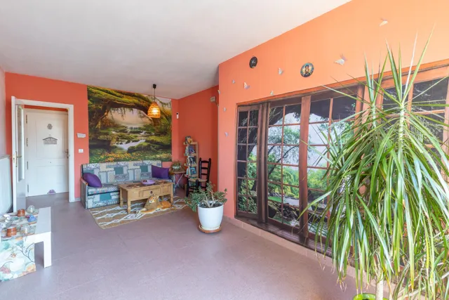 Amplia vivienda VPO con terraza, garaje y excelente ubicación junto a Avenida Juan Pablo II — 9