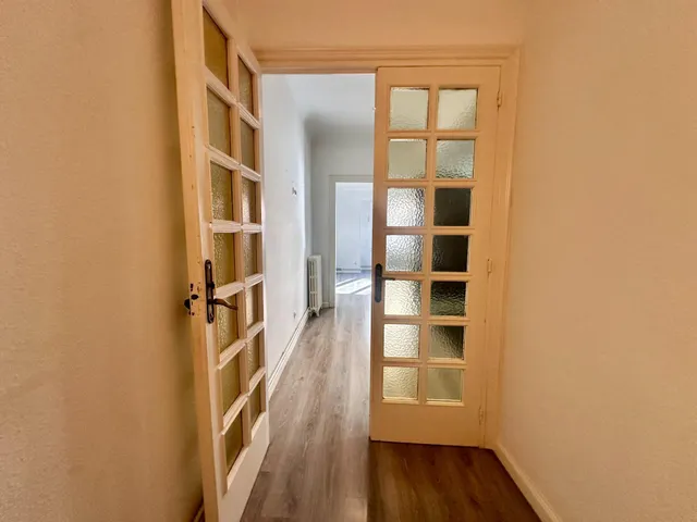 Piso Señorial en Balmes con  Doble Orientación — 13