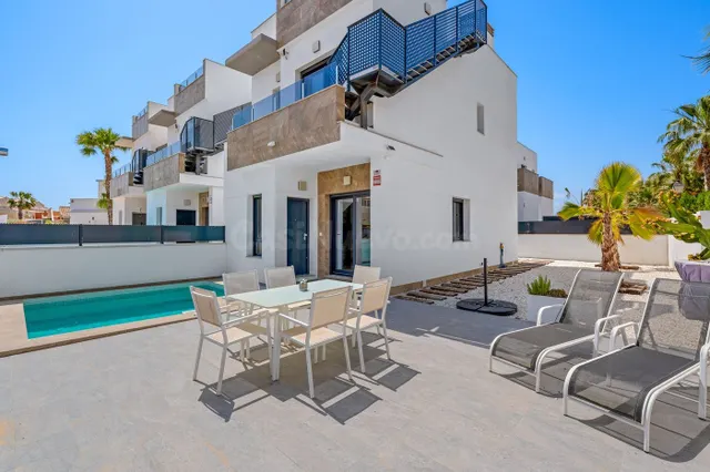 Villa 3 habitaciones 105m² en venta - El limonar — 2