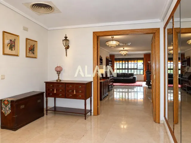PISO EN VENTA EN LA ZONA DEL ENSANCHE EN VALENCIA CON DOS TE - foto 5