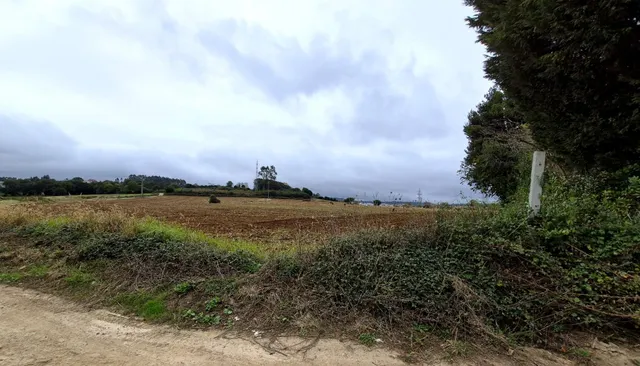 Oportunidad Inmobiliaria en Lugar de Quintáns (Carballo) - foto 5