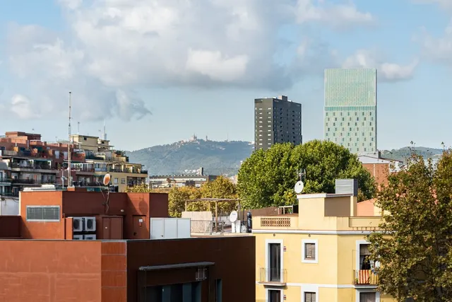 PISO AMUEBLADO — 10