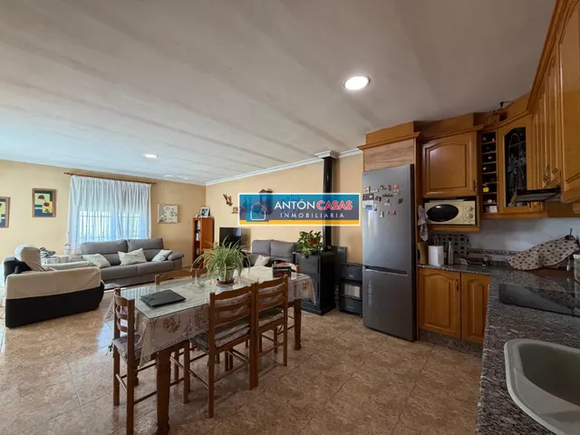 CASA REFORMADA CON TERRENO RÚSTICO DE 3.000 M2 EN ÚBEDA – PINOSO — 13