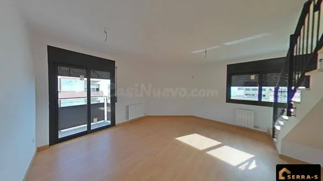 ¡IDEAL INVERSORES! Piso con alta rentabilidad garantizada en - foto 2