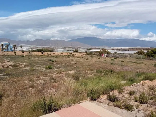 TERRENO URBANIZABLE EN BALERMA — 3