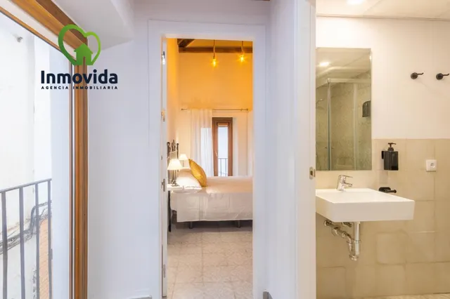 Espléndido Piso Reformado con Licencia Turistica en el Corazón del Casco Antiguo de Córdoba - €266,000 — 15